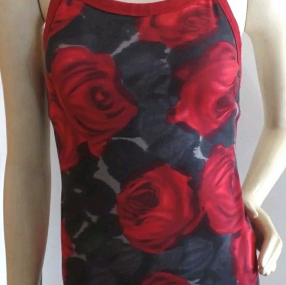 lululemon athletica Tops - Lululemon grey and red rose tank size 6